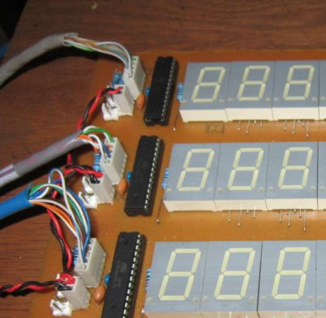 Simple Digital Read Out (DRO) with the ATmega328